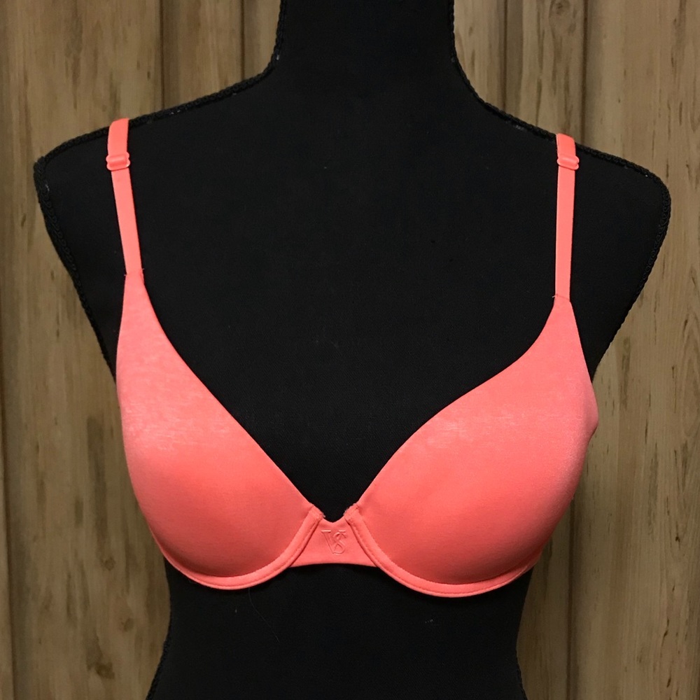 Victoria’s Secret Semi Demi Convertible Bra 32B